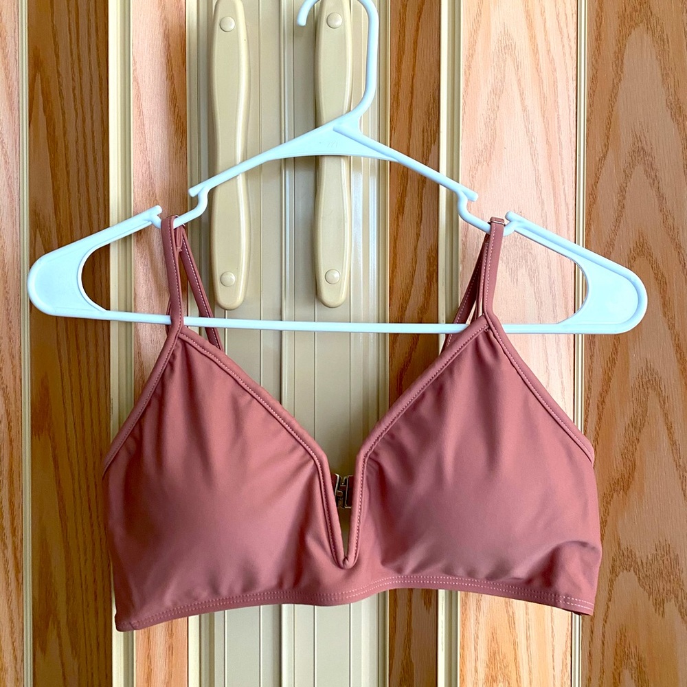 PINK BIKINI TOP - NEVER BEEN WORN